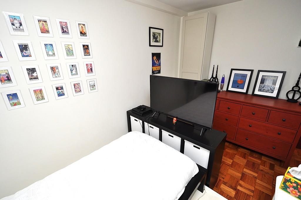 Scarsdale, New York 10583, United States, ,1 BathroomBathrooms,Residential,Pending,145875