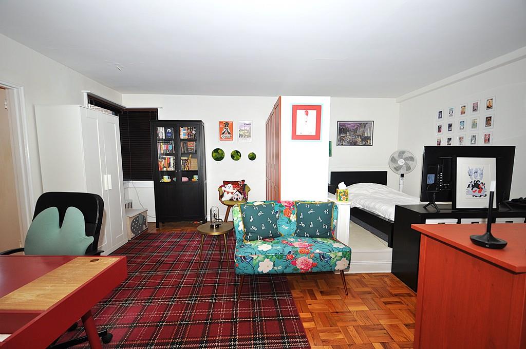 Scarsdale, New York 10583, United States, ,1 BathroomBathrooms,Residential,Pending,145875