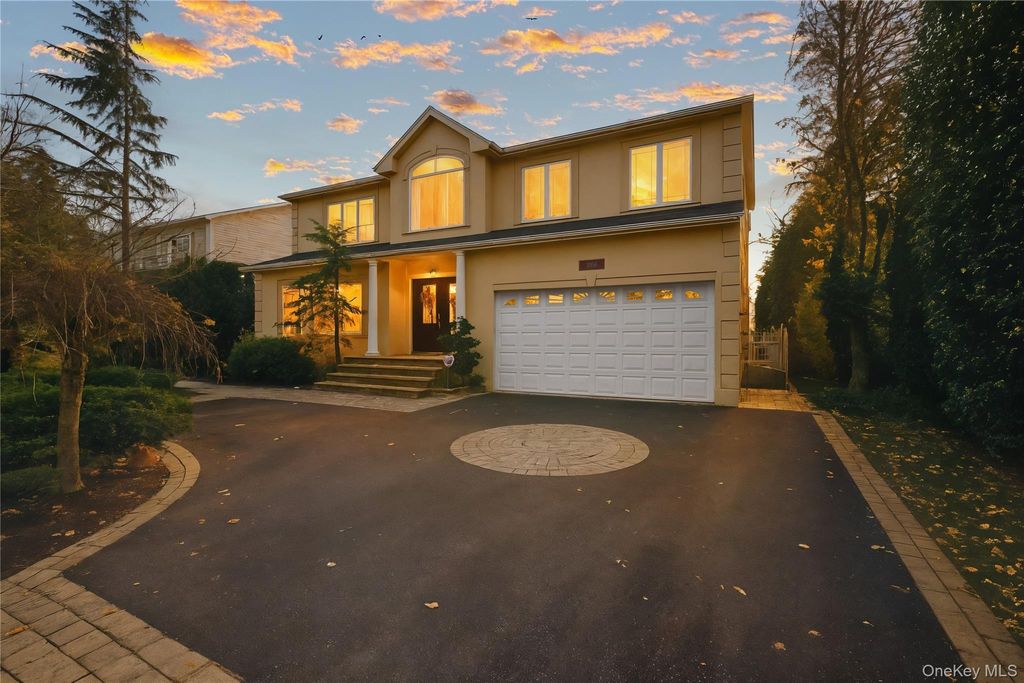 Photo of 3056 Valentine Place, Wantagh, NY 11793 (MLS # 937818)