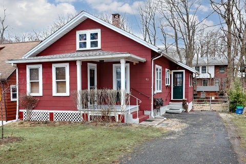 Photo for 43 W Broadway