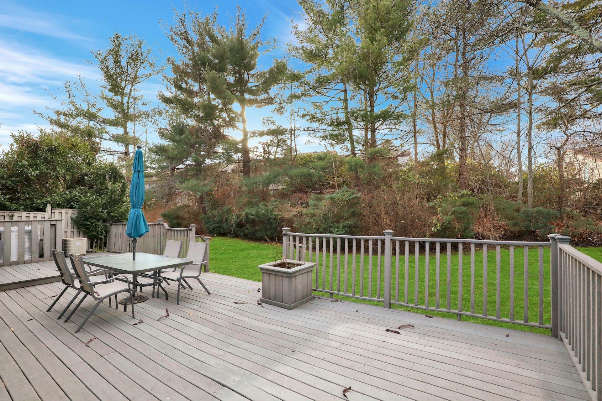 94 Foxwood Drive, Jericho, New York image 38