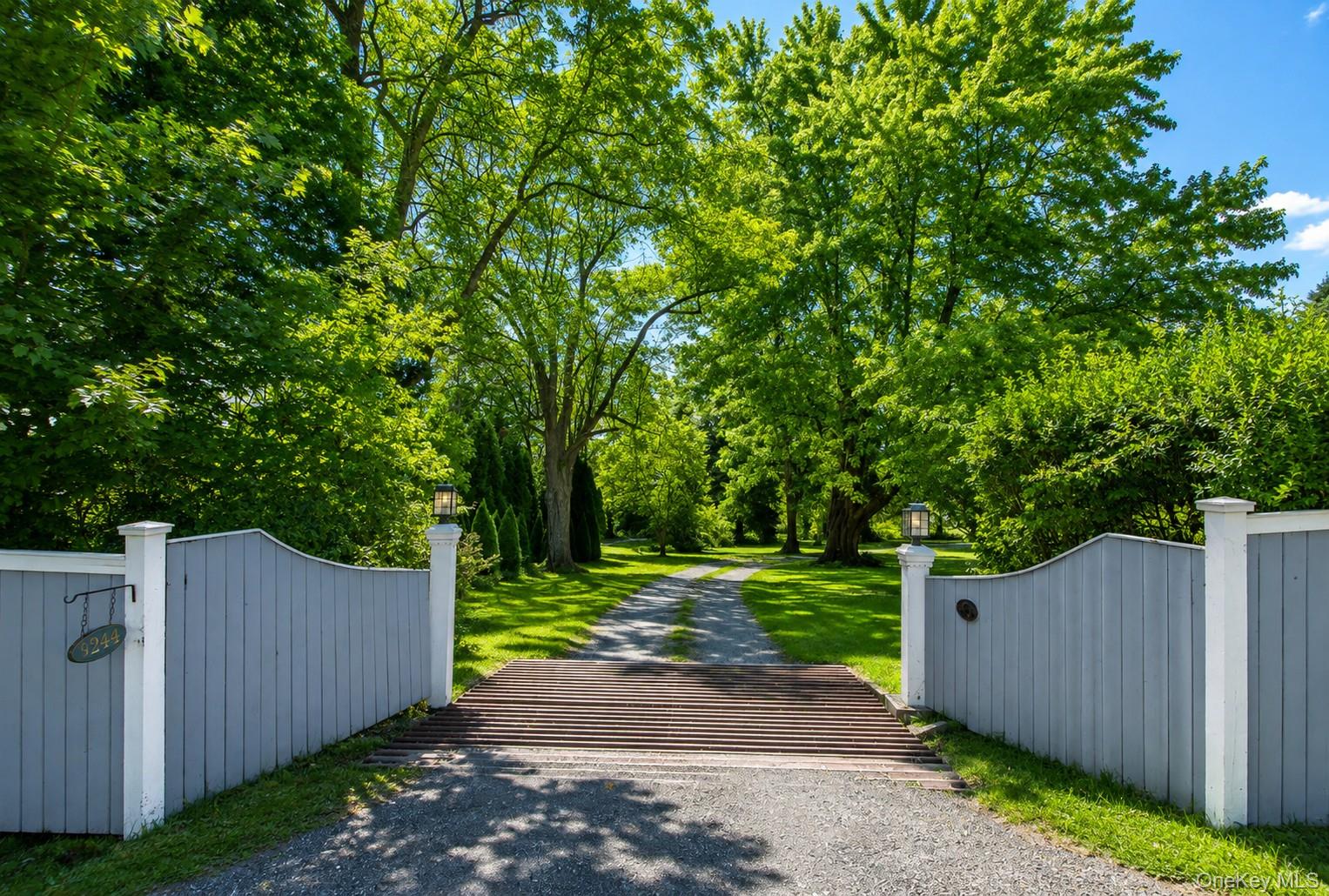 3244 Sharon Turnpike