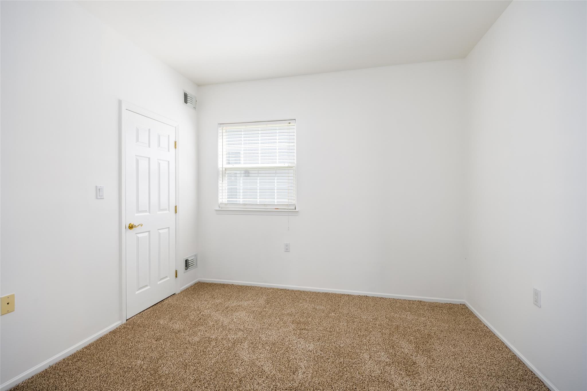 437 Leisure Drive, Ridge, New York image 20