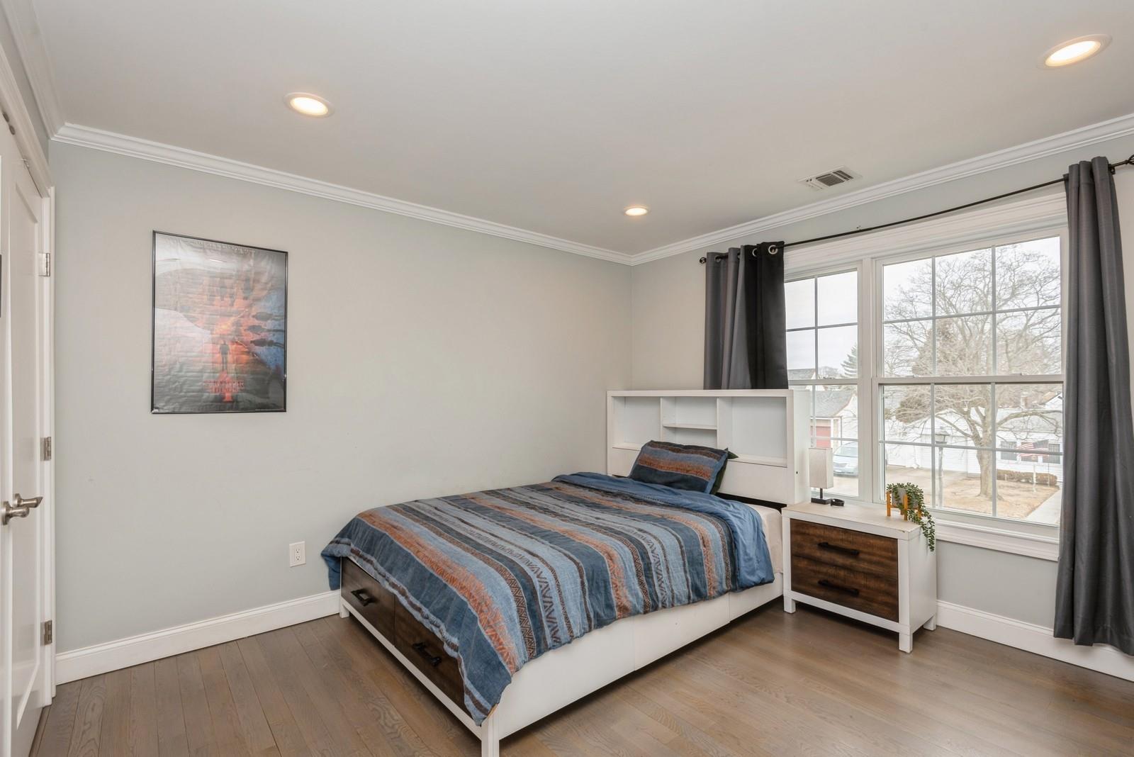 1160 Logan Road, Wantagh, New York image 16