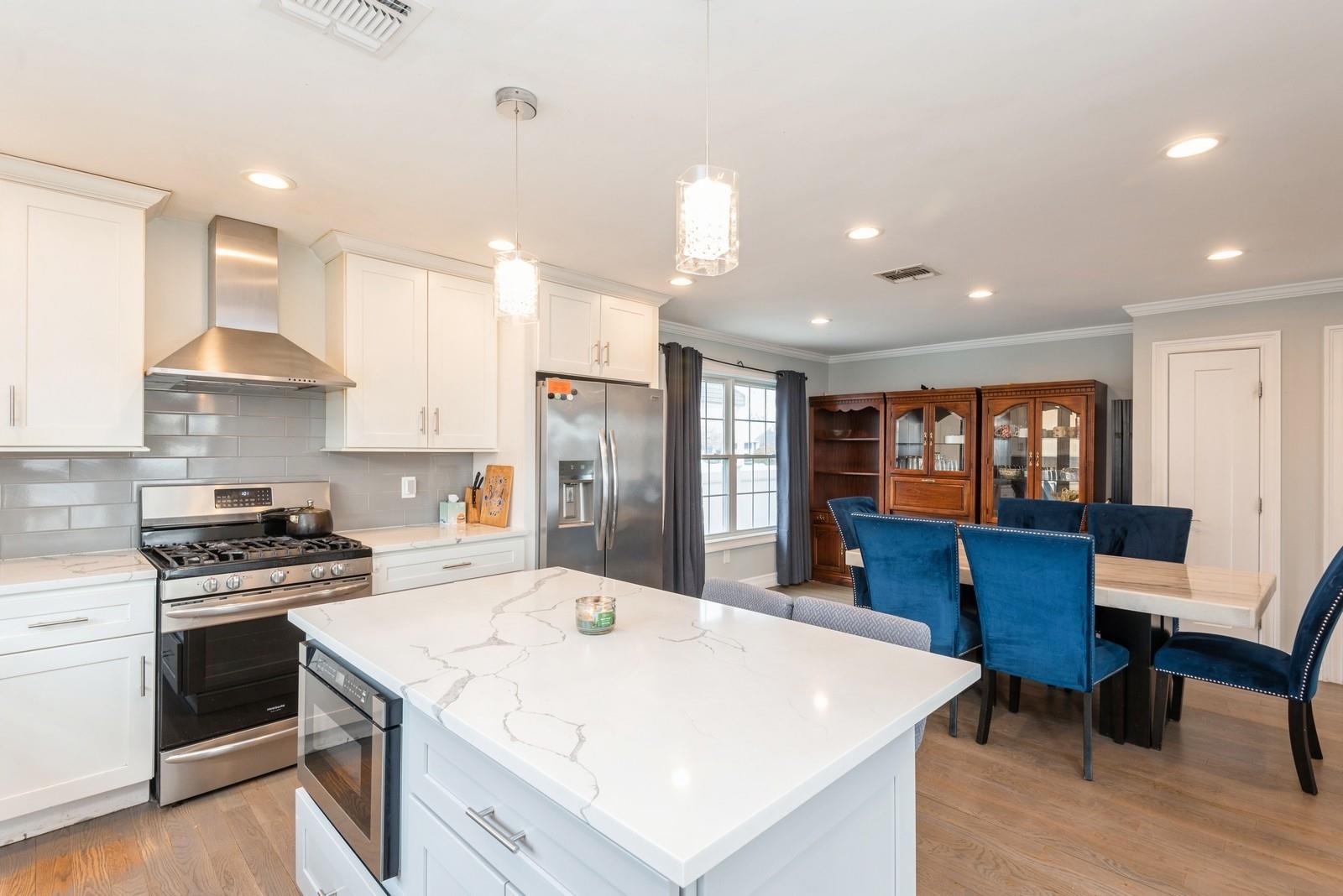 1160 Logan Road, Wantagh, New York image 10