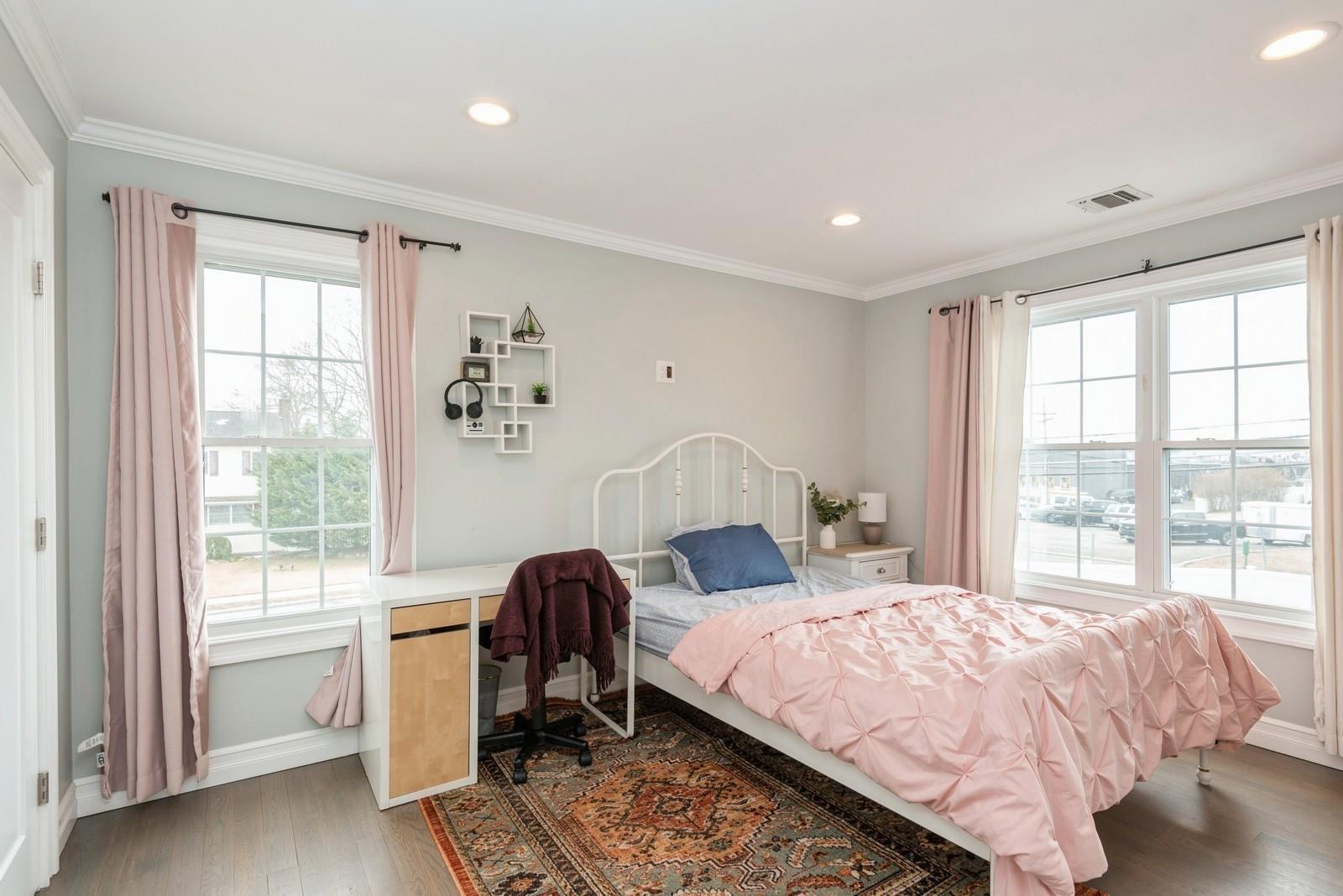 1160 Logan Road, Wantagh, New York image 18