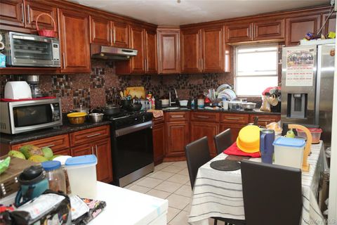 35 50 75th ST 6d St Unit 6D, Flushing, NY 11372 - MLS#: 946547