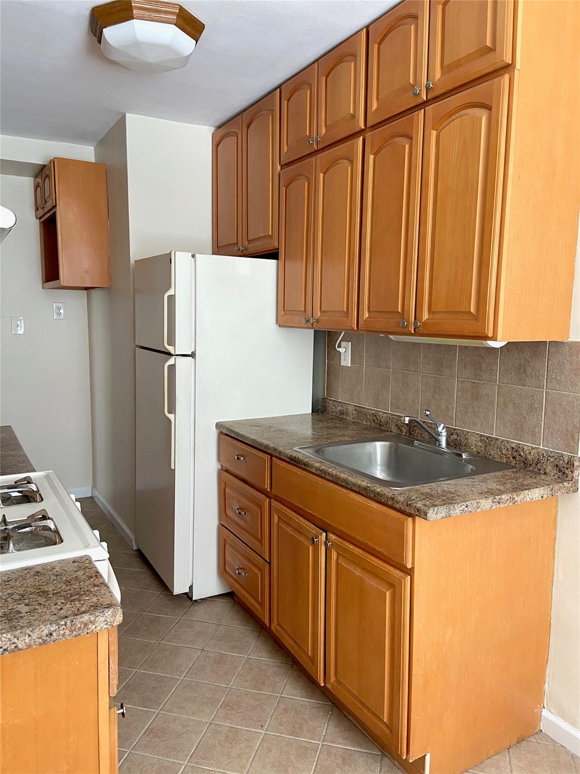 84-20 51 Avenue #5L, Elmhurst, New York image 9