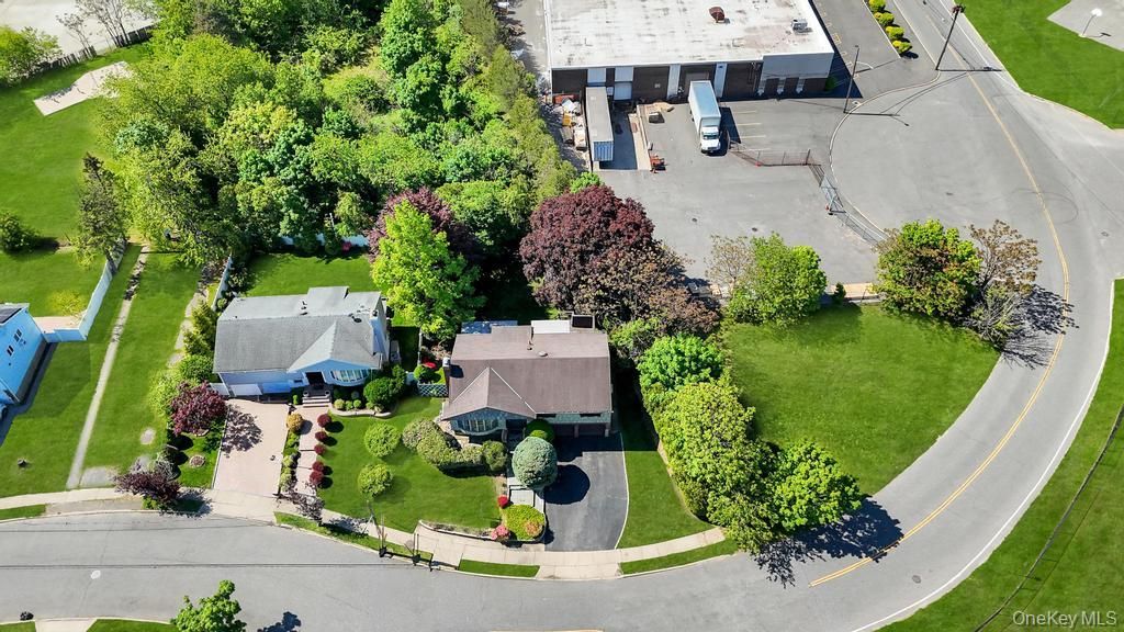 Photo of 27 Clinton Lane, Hicksville, NY 11801 (MLS # 1001895)