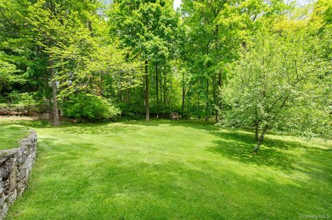 Tiny photo for 3 Banks Hill Road, Pleasantville, NY 10570 (MLS # 997716)