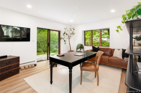 Tiny photo for 3 Banks Hill Road, Pleasantville, NY 10570 (MLS # 997716)