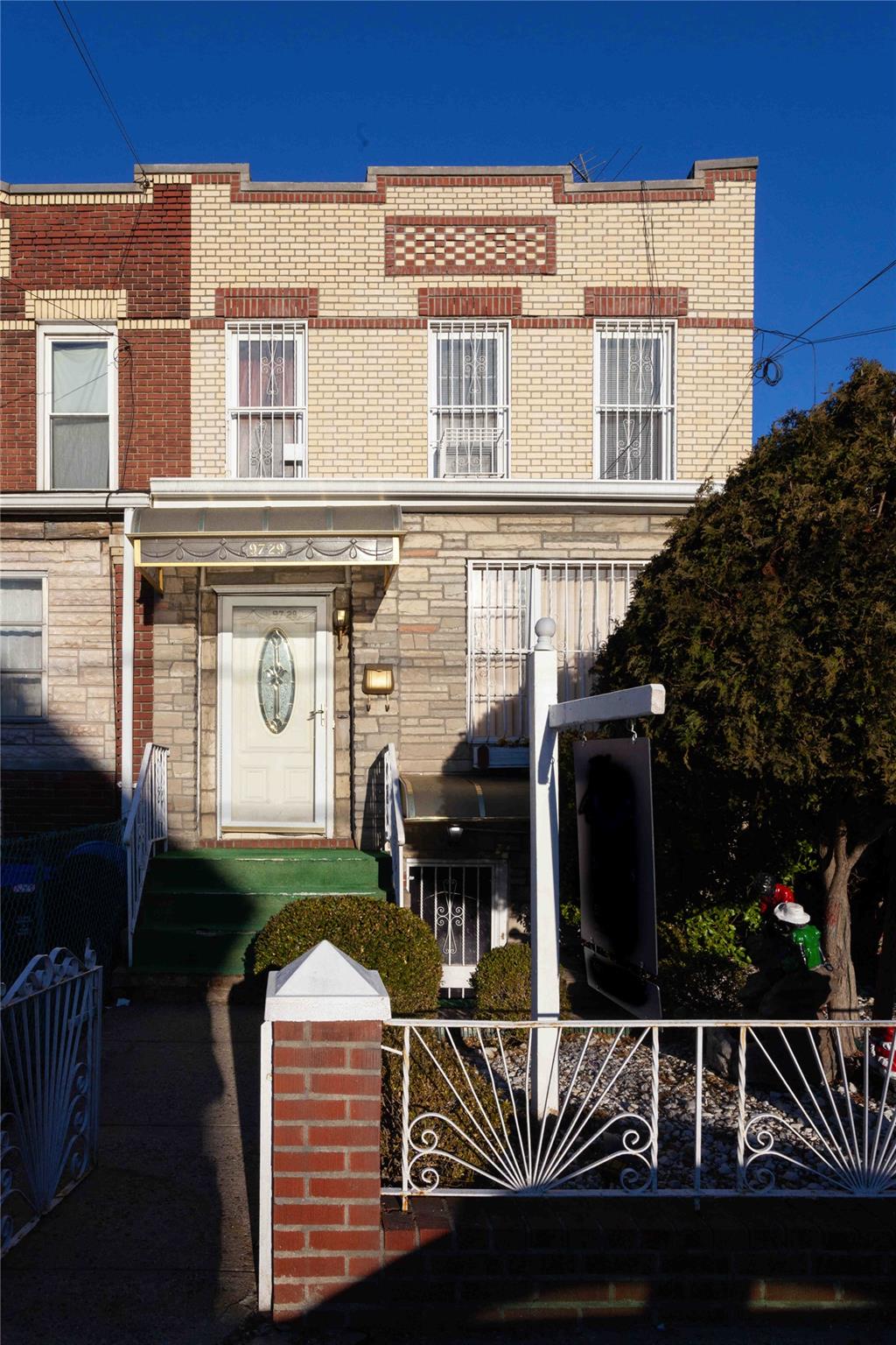 9729 127th Street, Richmond Hill S., New York image 1