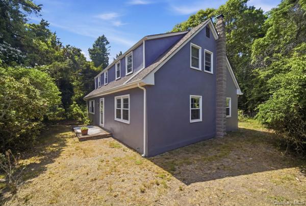 458 N Magee Street