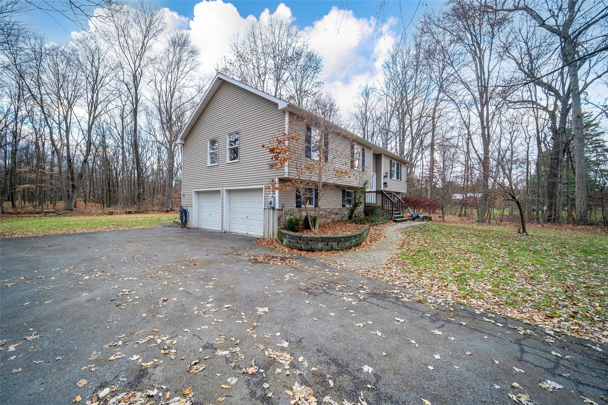 447 S Ohioville Road, New Paltz, New York image 2