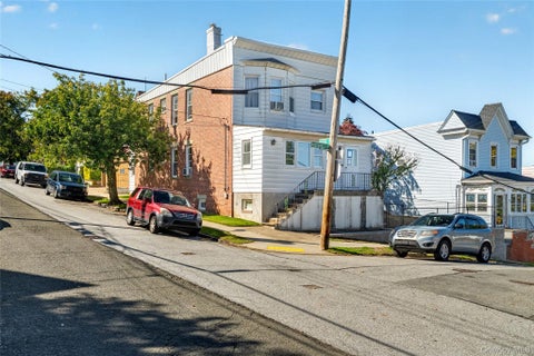 Photo of 48 Roosevelt Street, Yonkers, NY 10701 (MLS # 1064769)