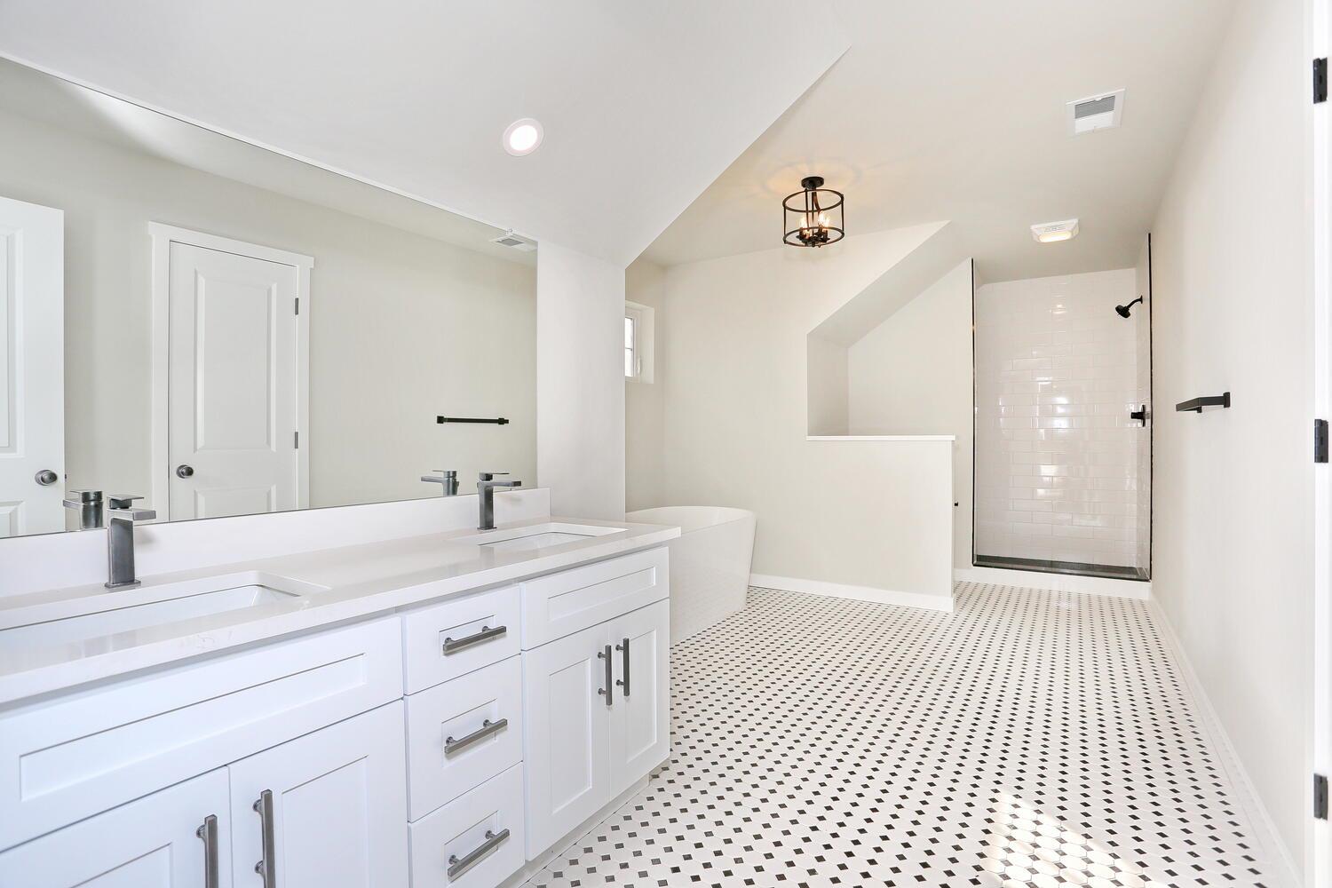 11 Forest Hills Lane, Otisville, New York image 25