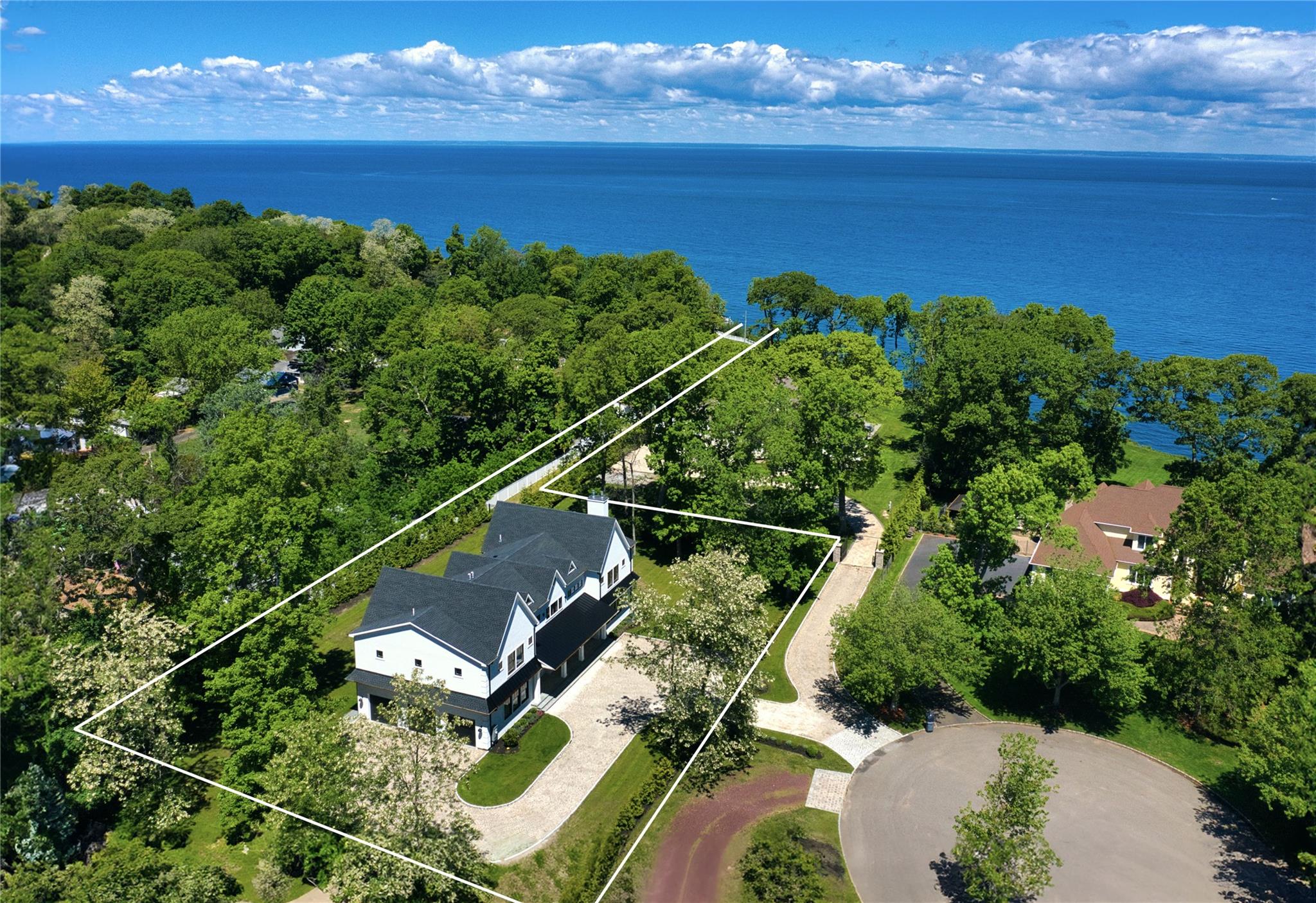 110 Crescent Court, Wading River, New York image 3
