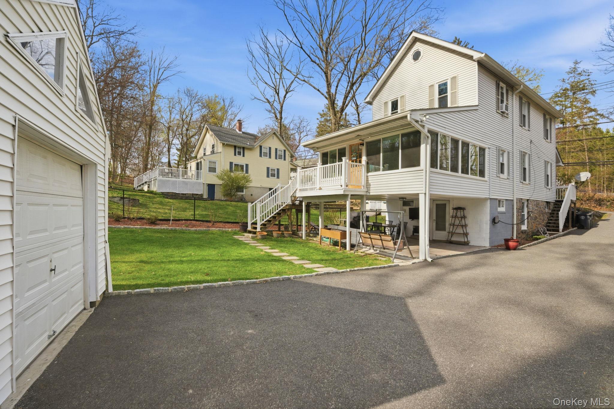 168 W Hartsdale Avenue