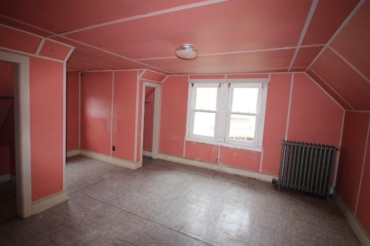 32 Pearl Street, Livingston Manor, New York image 17