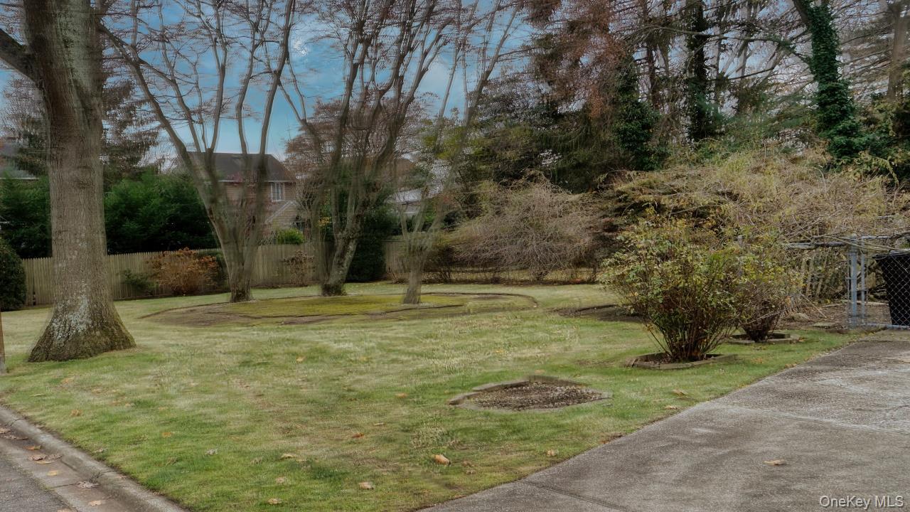 64 Ketewamoke Avenue