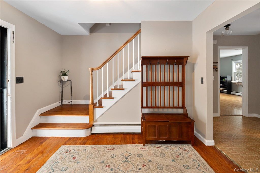 Photo of 94 Meadow Road, Briarcliff Manor, NY 10510 (MLS # 956771)