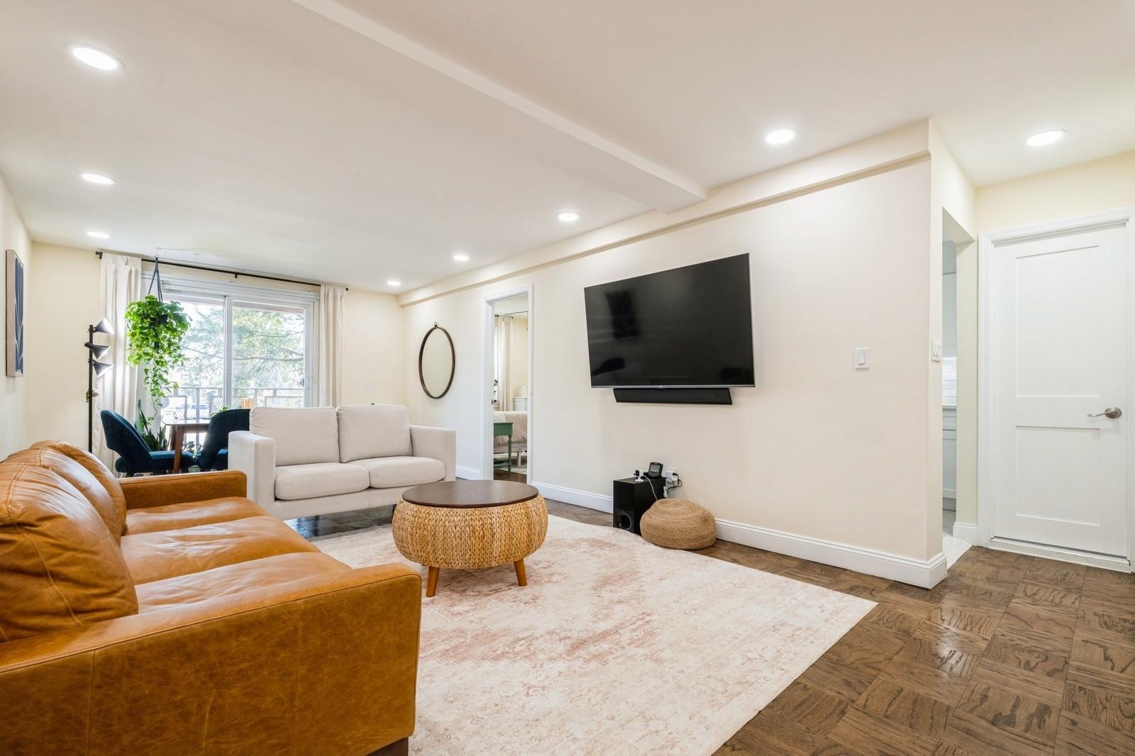 157 Hempstead Avenue #B2, Lynbrook, New York image 3