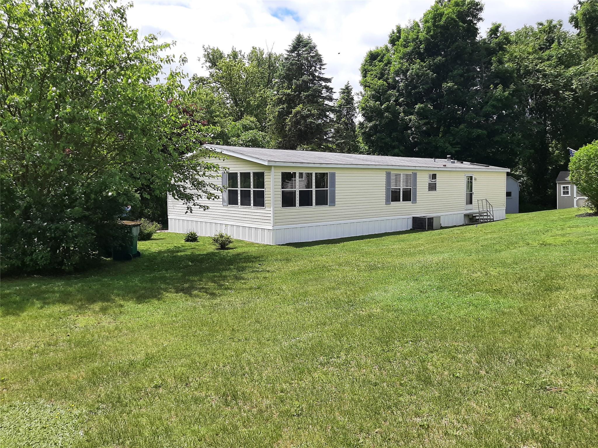 13 Pine Street, Hudson, New York image 3