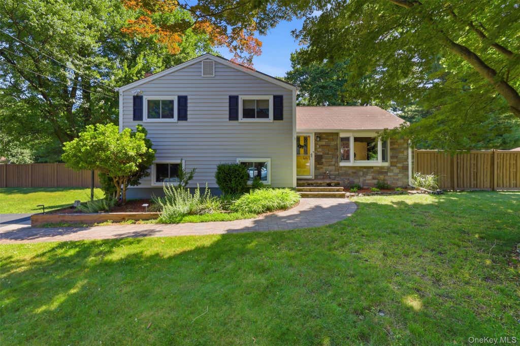 Photo of 9 Homestead Lane, New City, NY 10956 (MLS # 1020980)