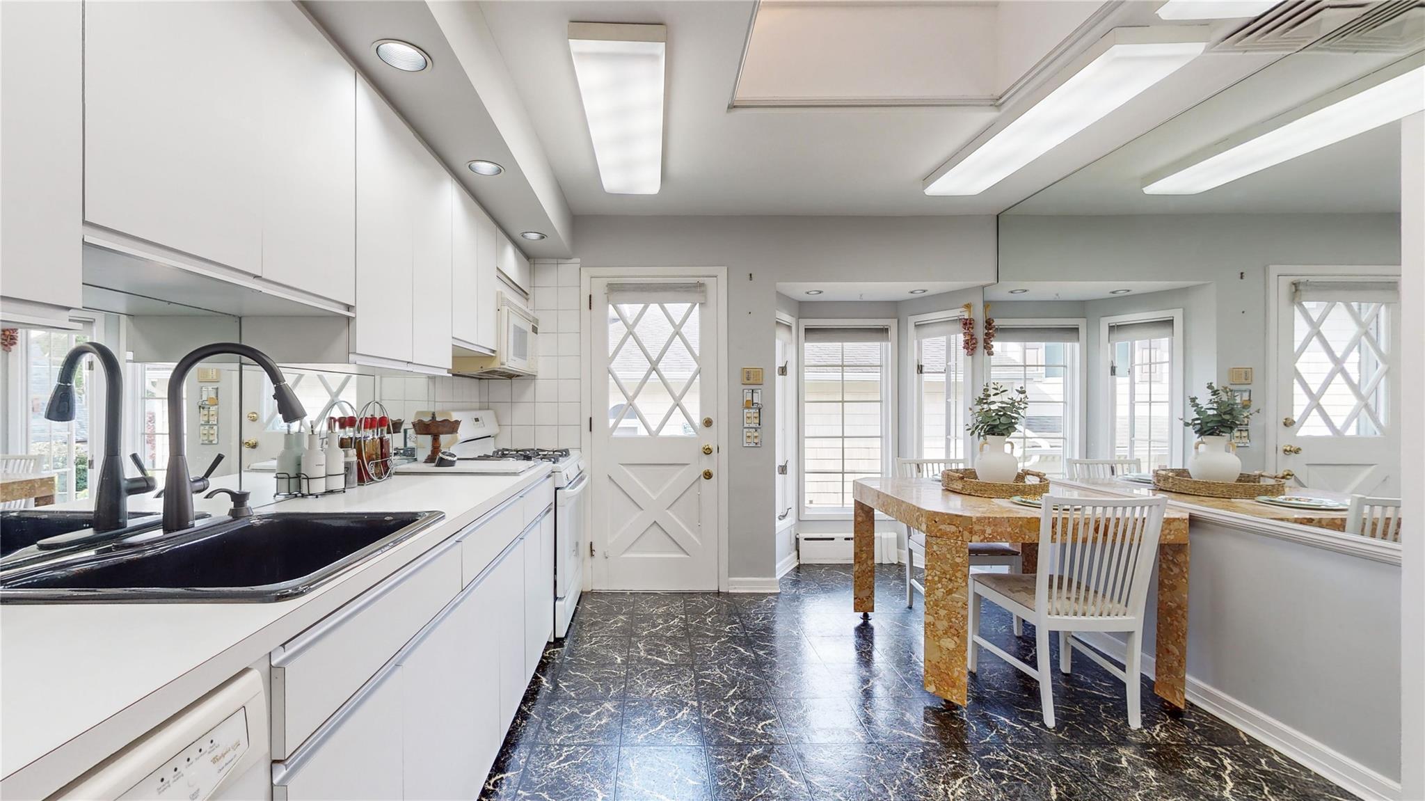 52-04 Redfield Street St, Douglaston, New York image 9