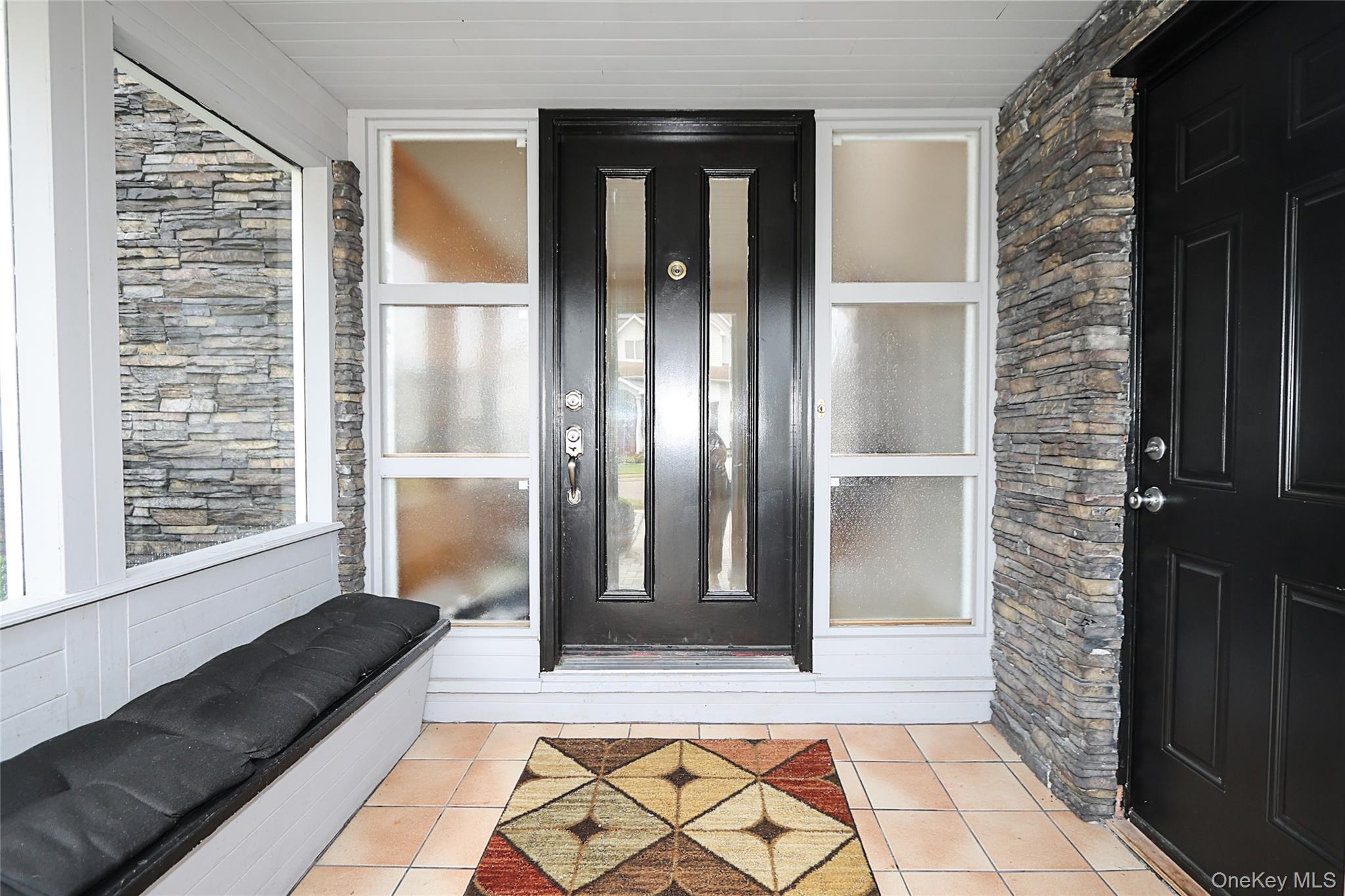 Woodbury, New York 11797, United States, 4 Bedrooms Bedrooms, ,3 BathroomsBathrooms,Residential,Active,207305