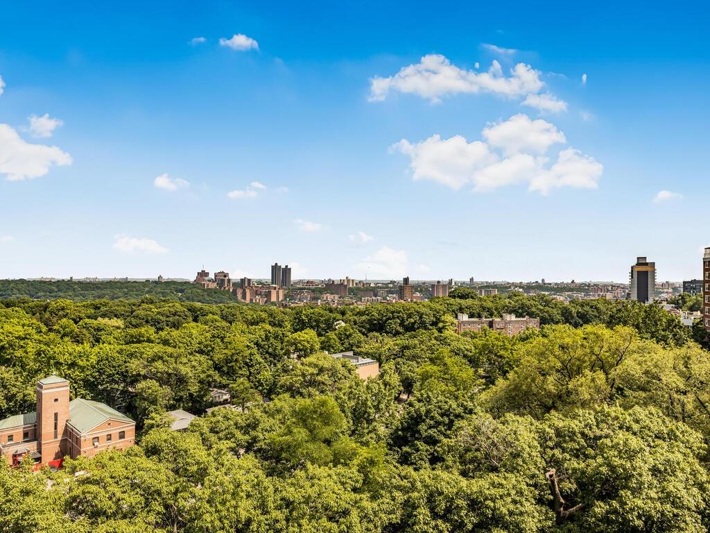 4555 Henry Hudson Parkway #1206, Bronx, New York image 2