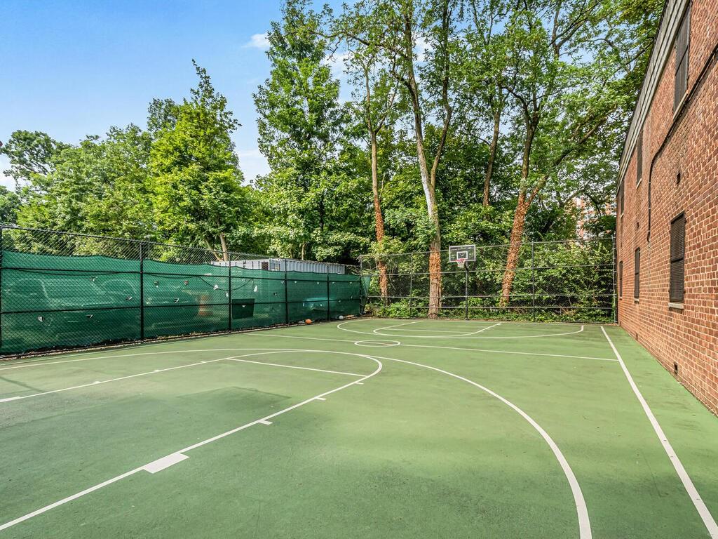 4555 Henry Hudson Parkway #1206, Bronx, New York image 22