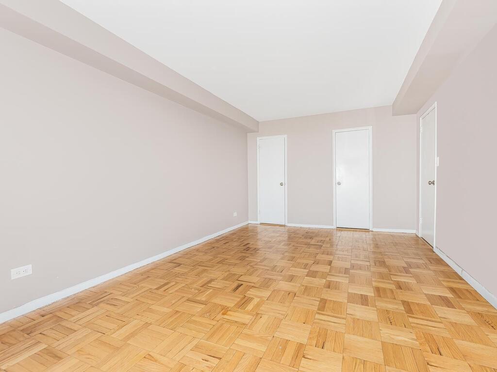 4555 Henry Hudson Parkway #1206, Bronx, New York image 13