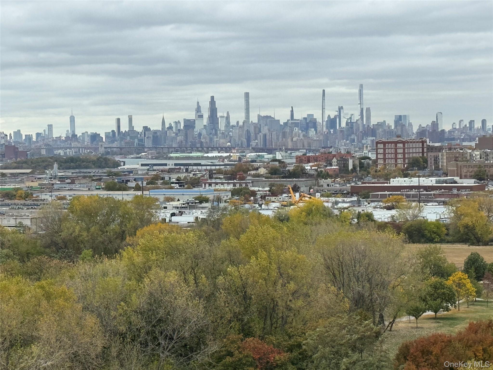 825 Morrison Avenue 16M