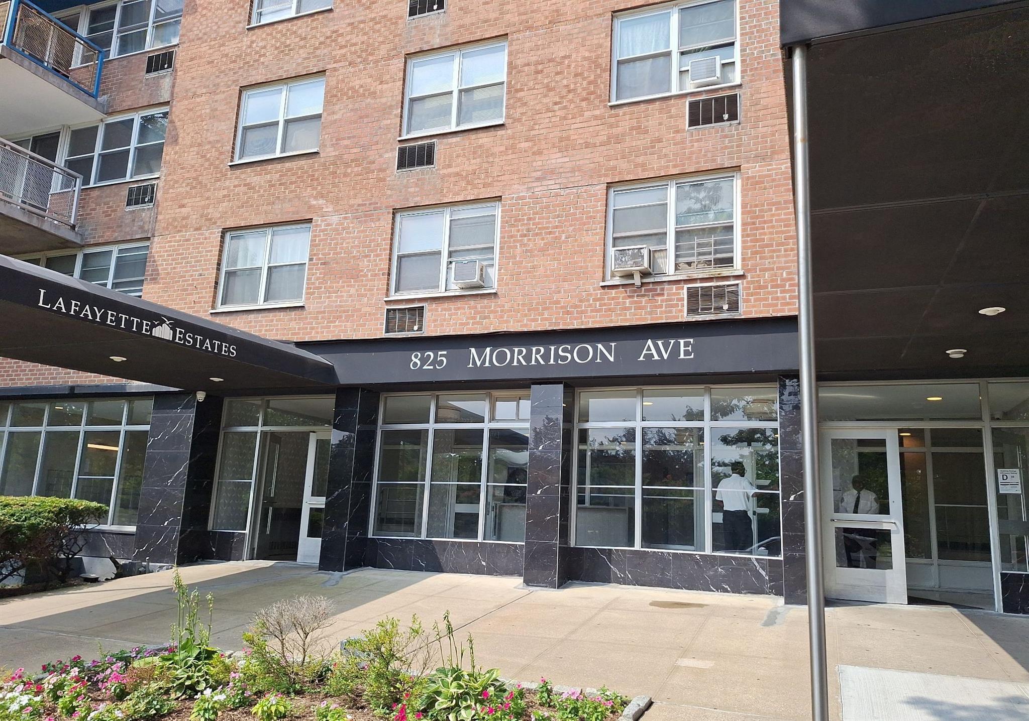 825 Morrison Avenue 16M