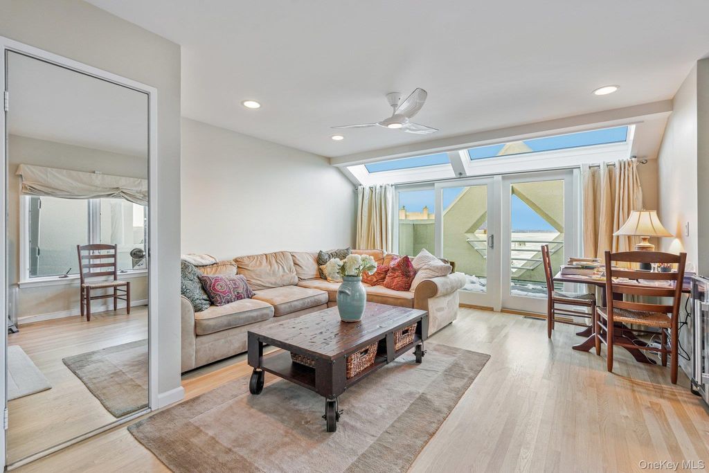 Photo of 2 Burd Street #3102, Nyack, NY 10960 (MLS # 964903)