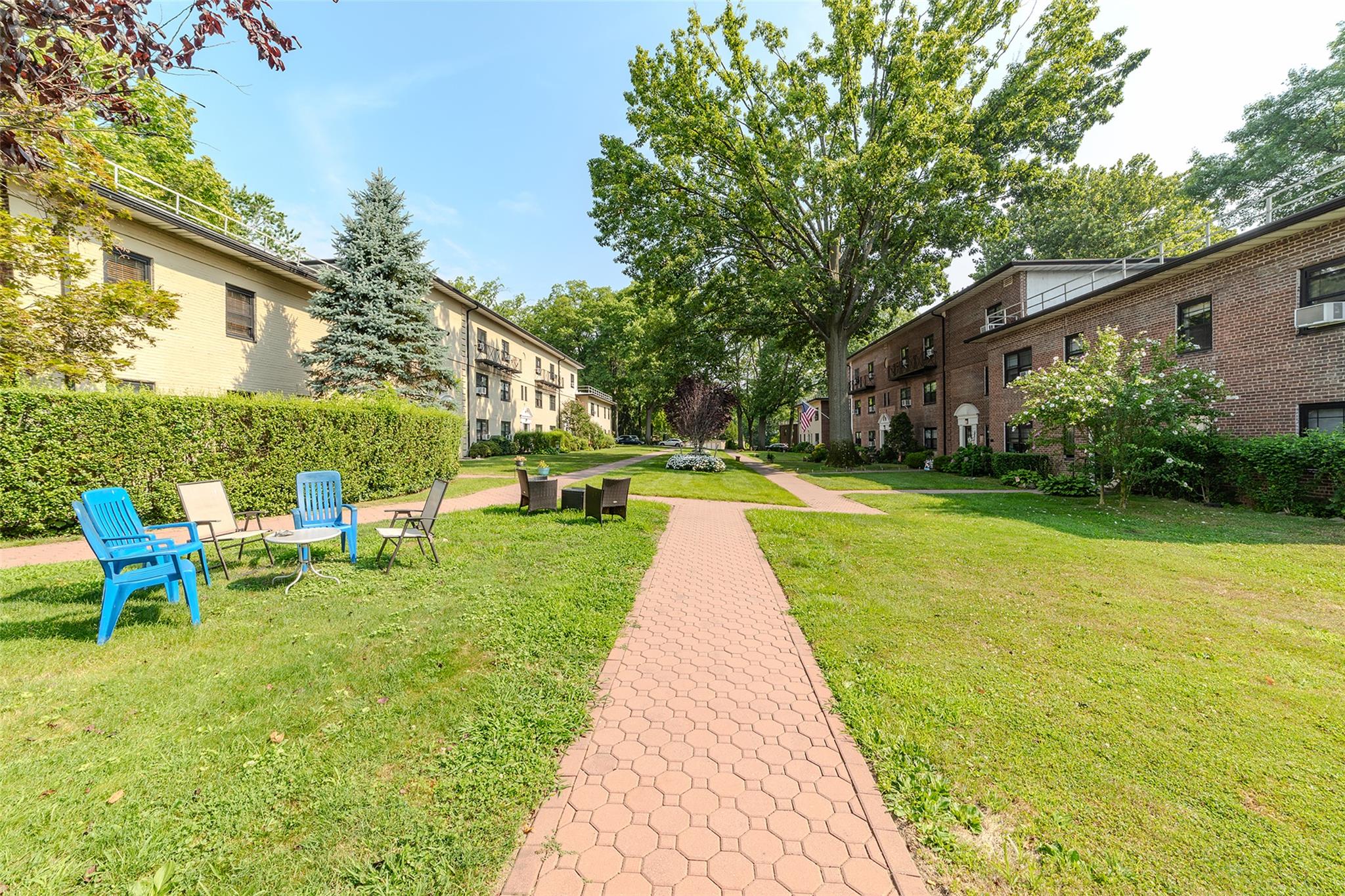 32 Manchester Road Rd #UNIT B26, Eastchester, New York image 2