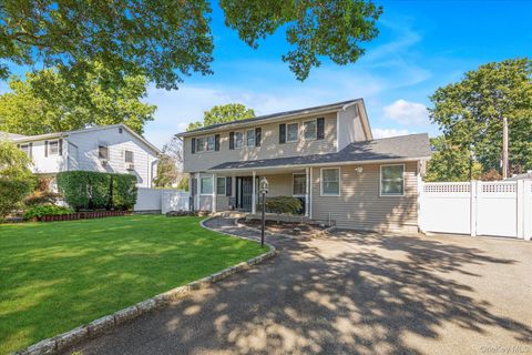 Photo of 702 10th Avenue, East Northport, NY 11731 (MLS # 940807)