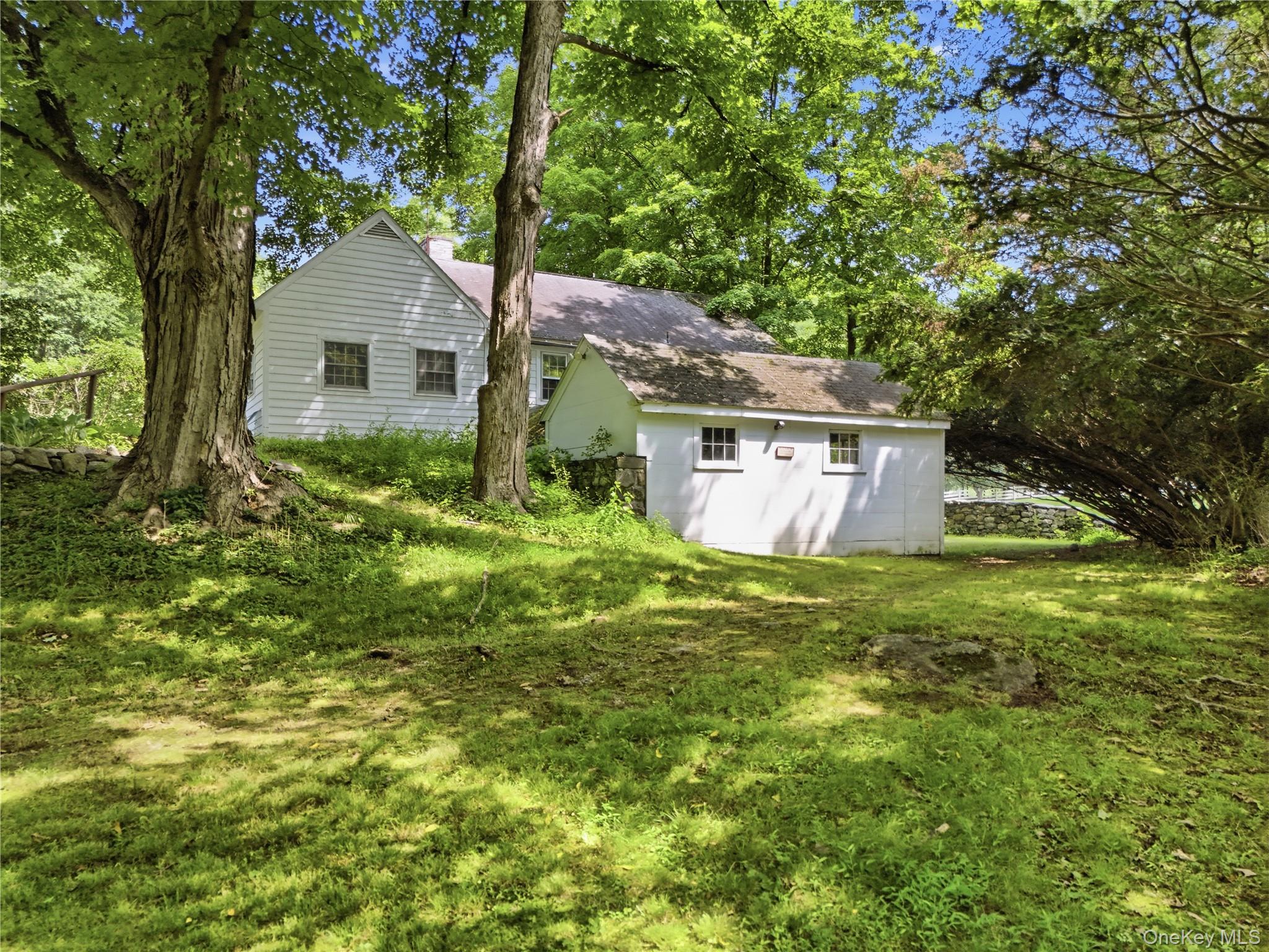 225 Succabone Road