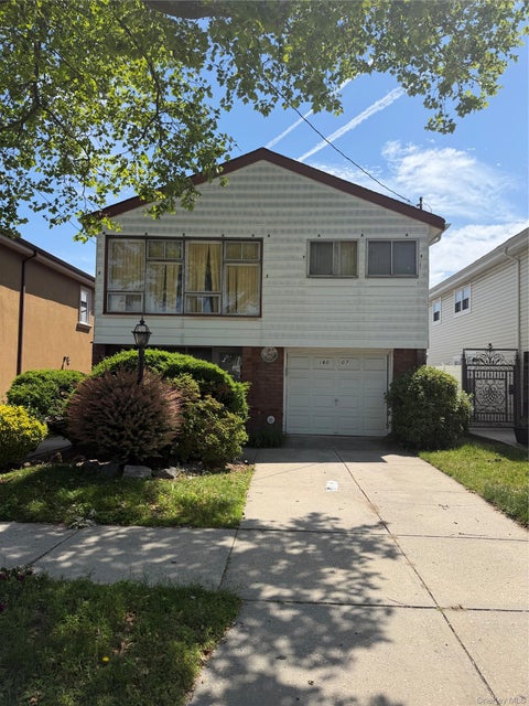 Photo of 16007 87th Street, Howard Beach, NY 11414 (MLS # 1009645)