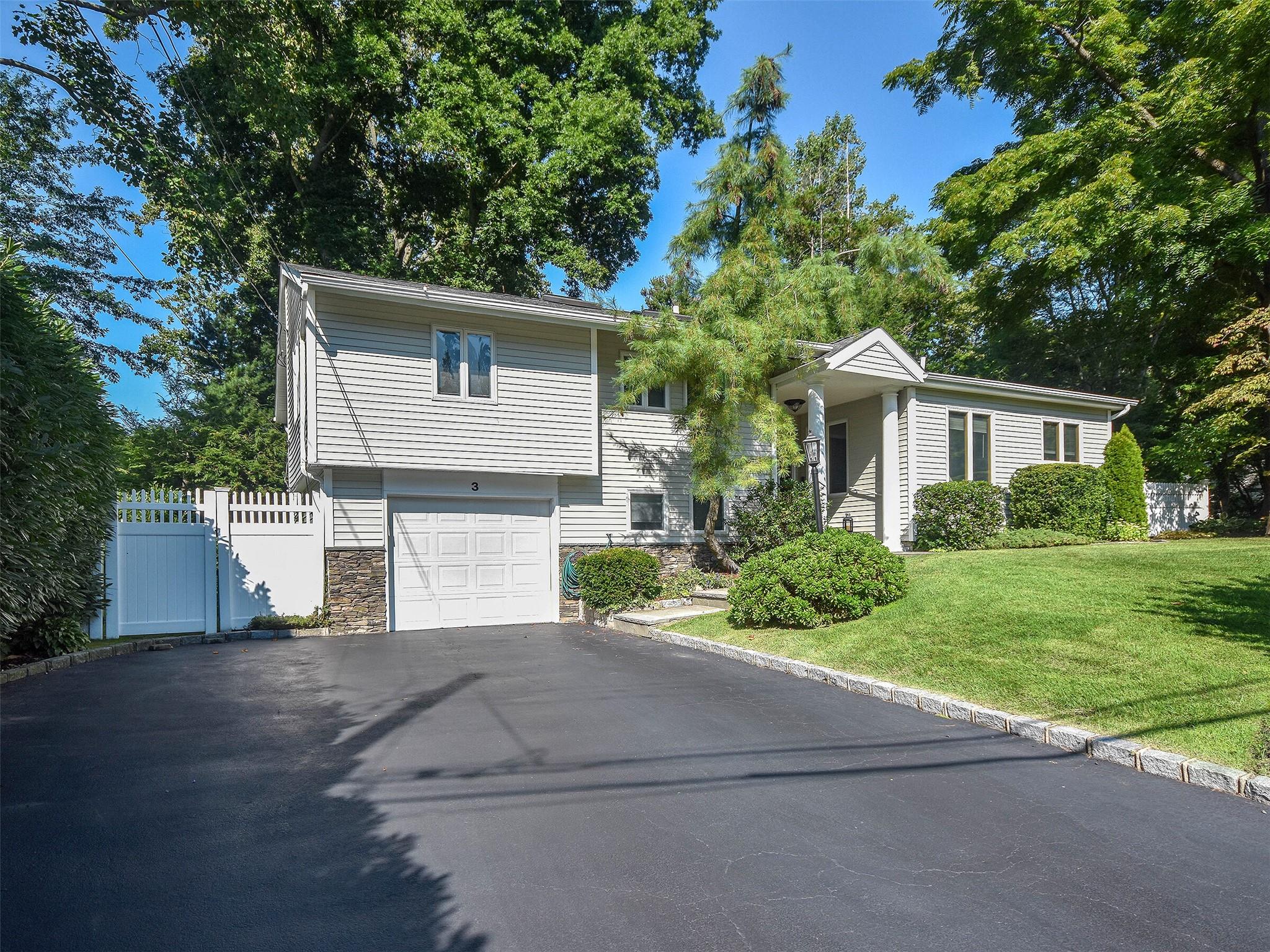 3 Orchard Lane, Sea Cliff, New York image 3