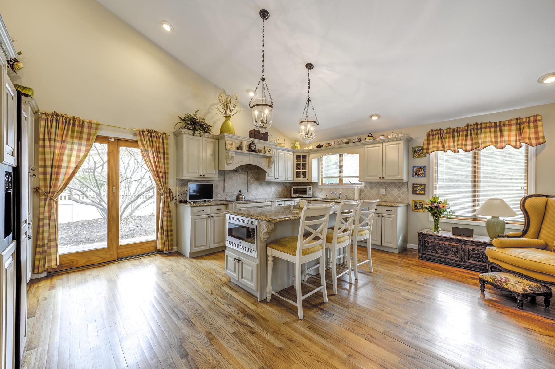 3 Orchard Lane, Sea Cliff, New York image 10