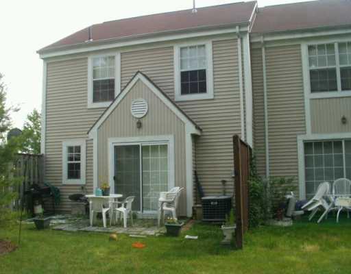 81 Creekside Circle, Spring Valley, New York image 4