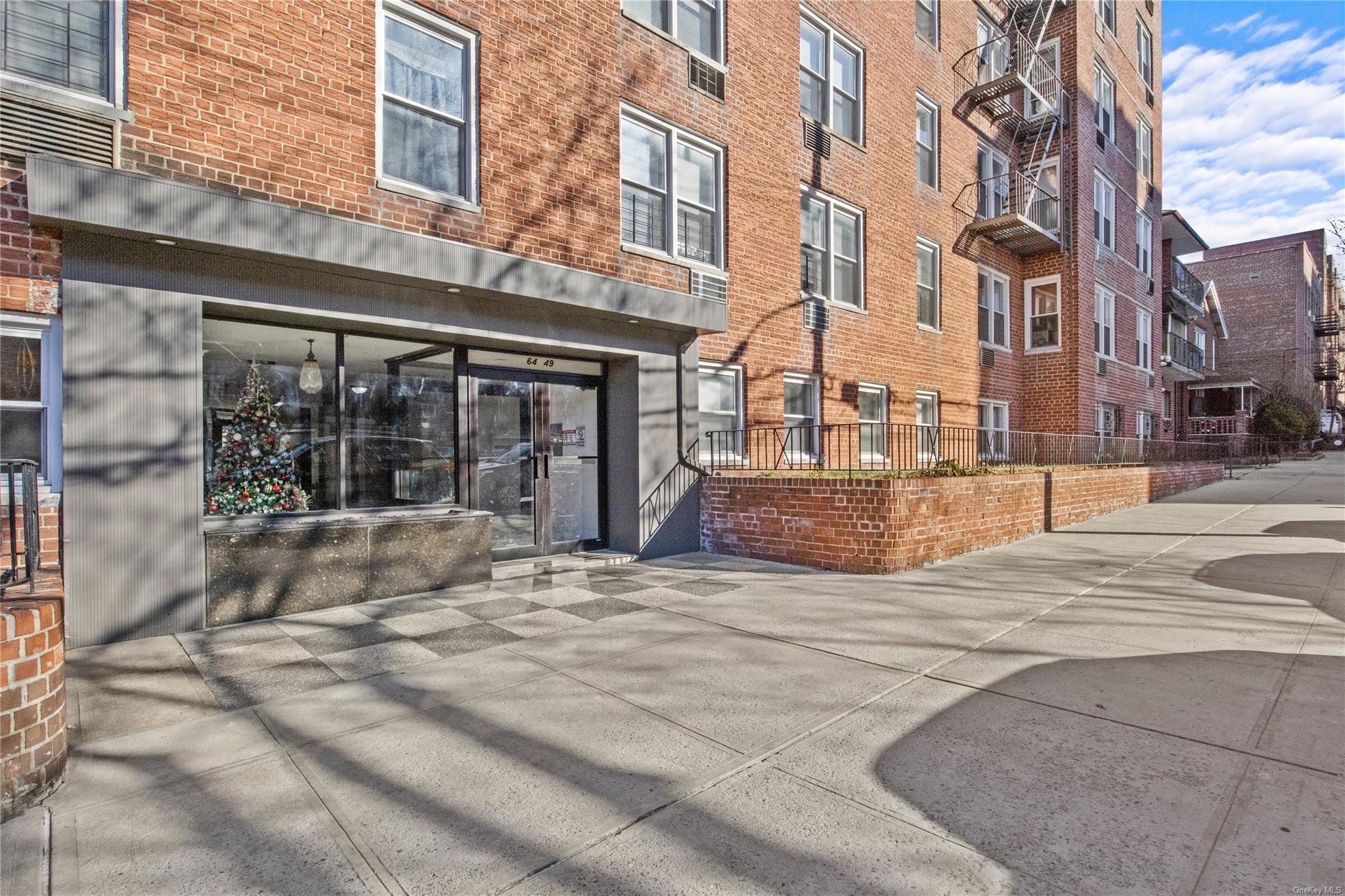 64-49 Wetherole Street #4G, Rego Park, New York image 3