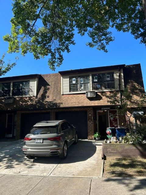 408 121st Street 26 College Point NY 11356