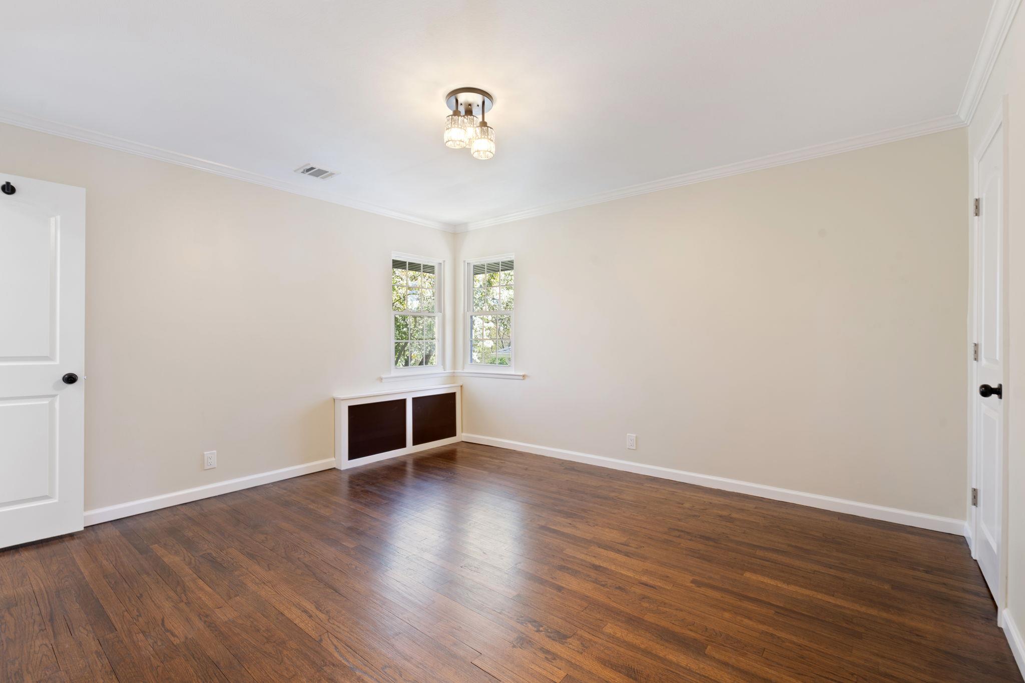 60 Block Boulevard, Massapequa Park, New York image 11