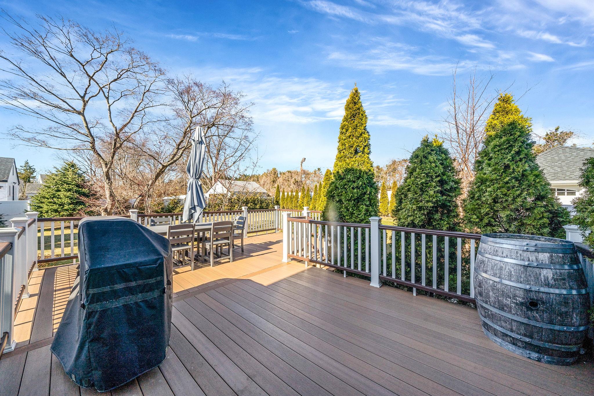 27 Central Street, Greenlawn, New York image 28