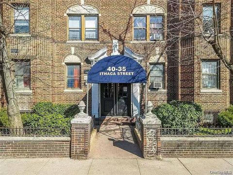 Photo of 4035 ITHACA ST St #5B, Elmhurst, NY 11373 (MLS # 919996)