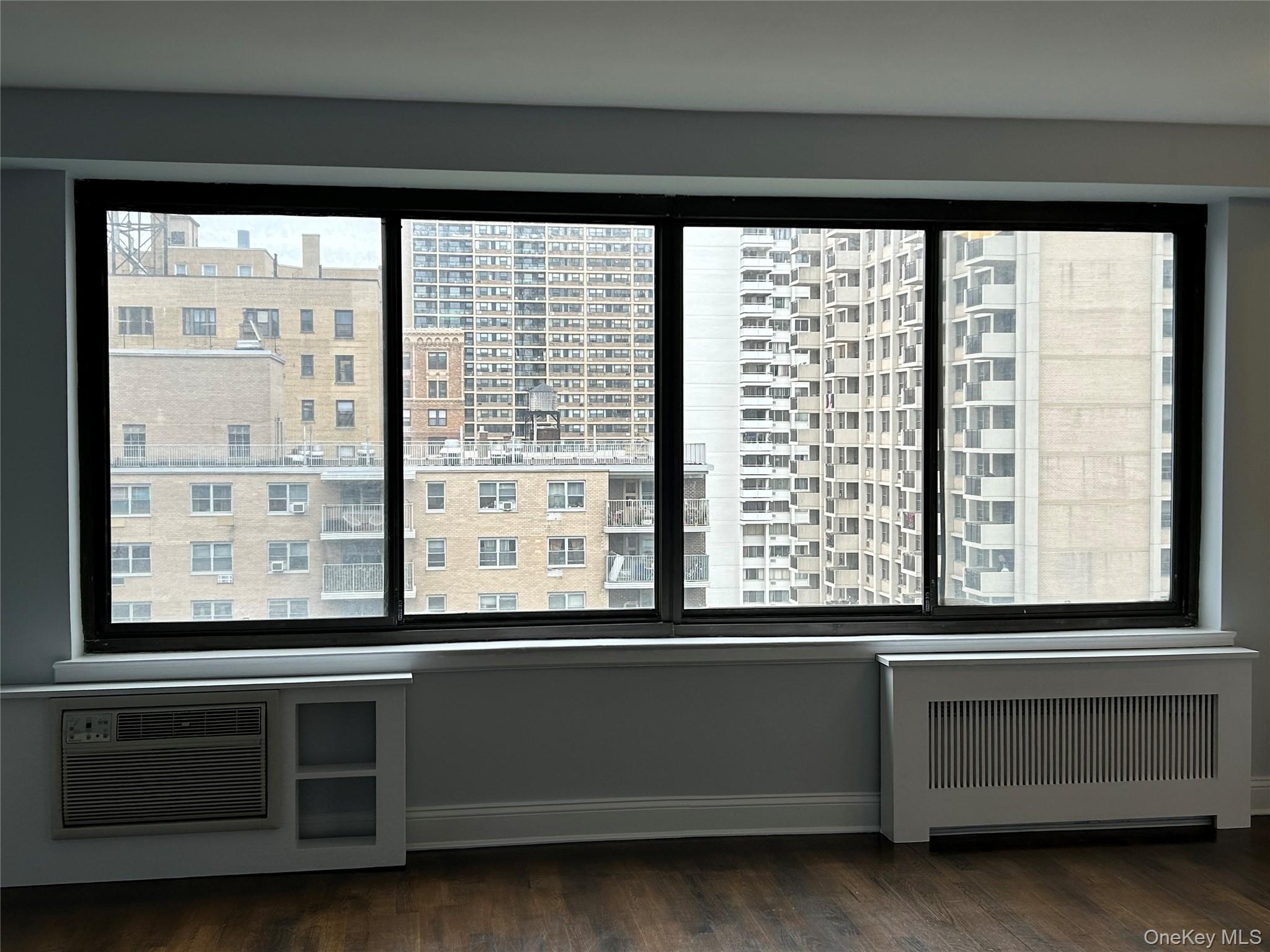 382 Central Park W 16U