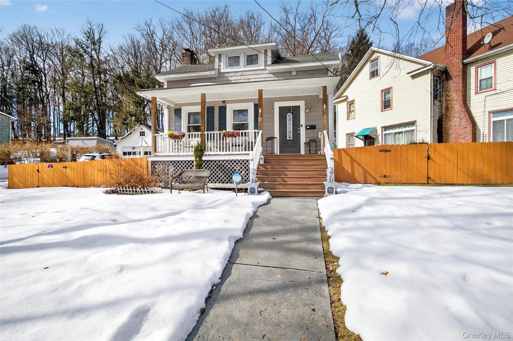 Photo of 110 S Montgomery Street, Walden, NY 12586 (MLS # 967971)